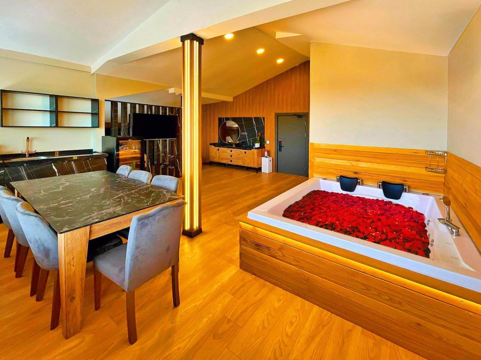 1314 Suite Hotel Istanbul Arnavutkoy Exteriör bild