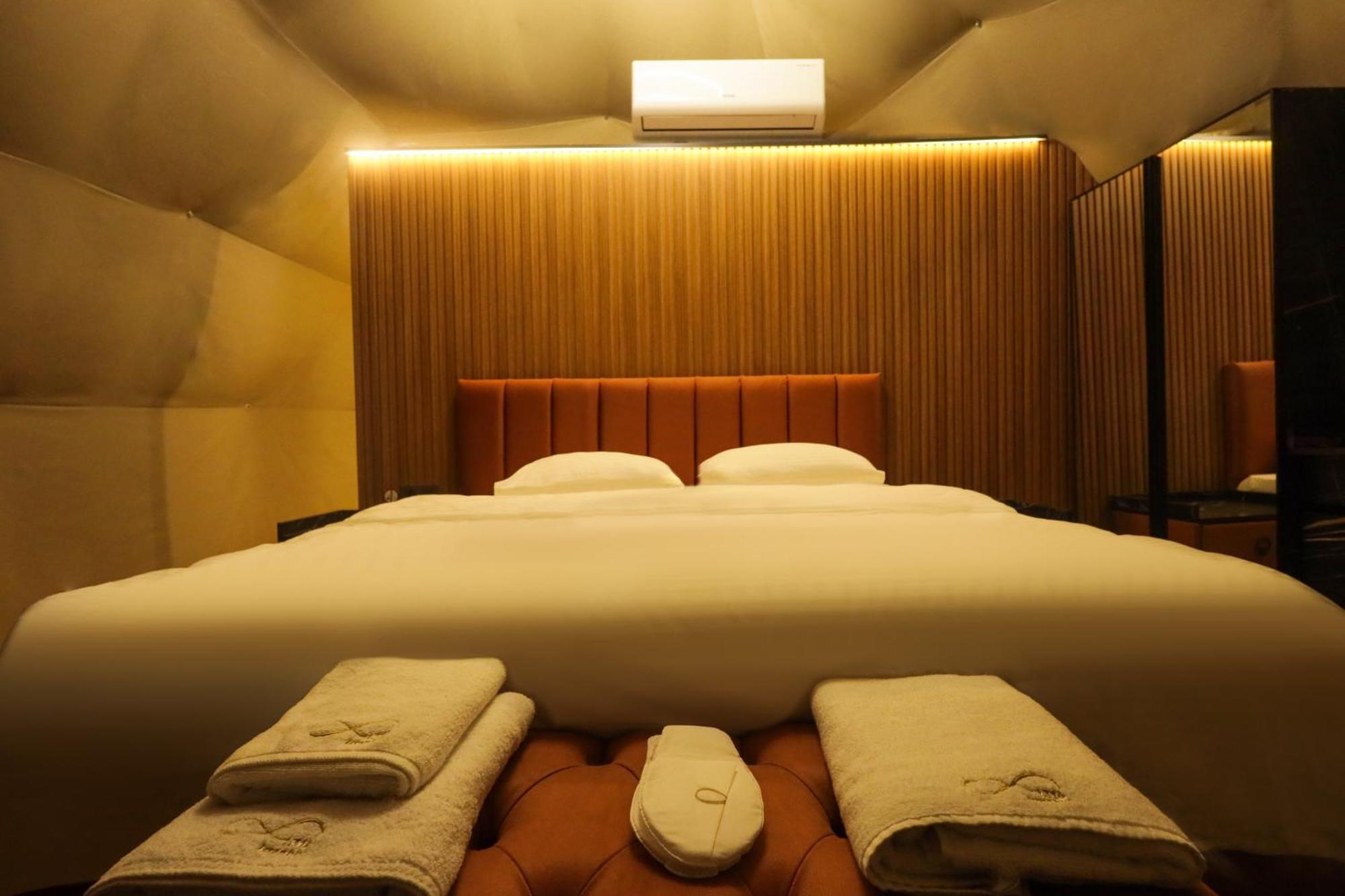 1314 Suite Hotel Istanbul Arnavutkoy Exteriör bild