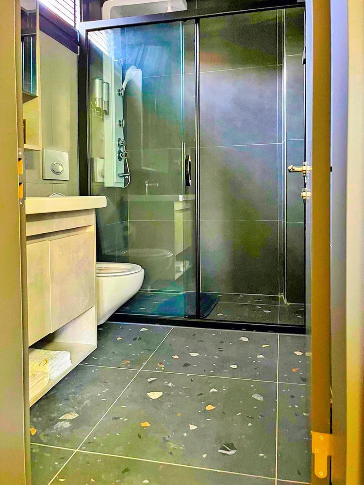 1314 Suite Hotel Istanbul Arnavutkoy Exteriör bild