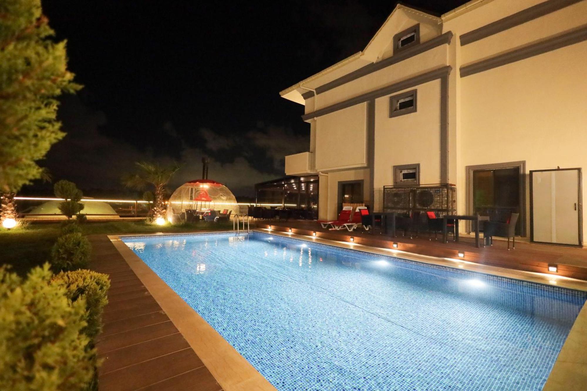 1314 Suite Hotel Istanbul Arnavutkoy Exteriör bild